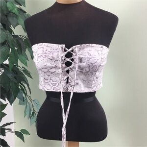 Forever 21 lace front cropped top with rear zipper & hook & eye Large